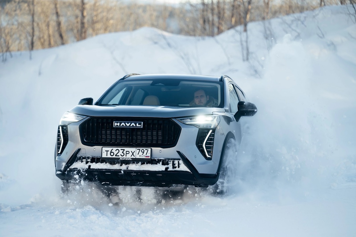 Для уверенного передвижения по зимней дороге пригодится полный привод