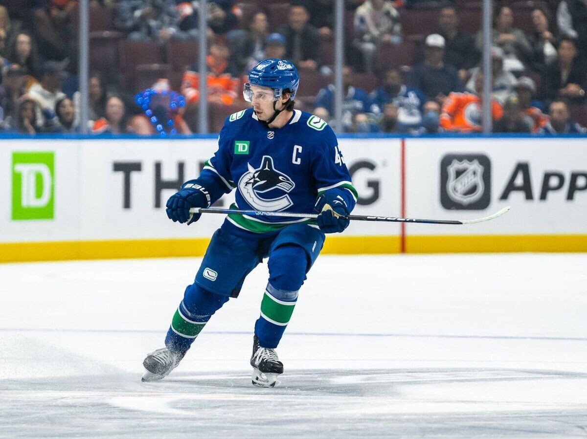    Защитник и капитан "Ванкувер Кэнакс" Куинн Хьюз | © Фото : Пресс-служба "Ванкувера"