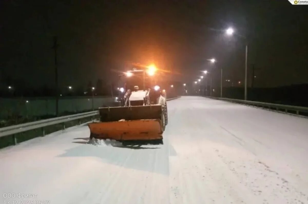    Коммунальщики Уфы вышли на первую большую уборку снега с начала зимы