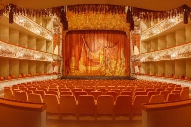    К чему снится сцена?