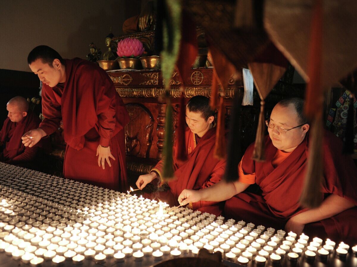    "Праздник тысячи свечей" в петербургском буддийском храме | © РИА Новости / Сергей Ермохин