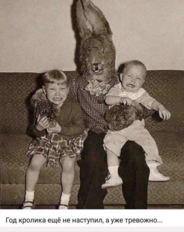 Мне просто нравится этот кошмар на фото.выражаю им, что чувствую! 