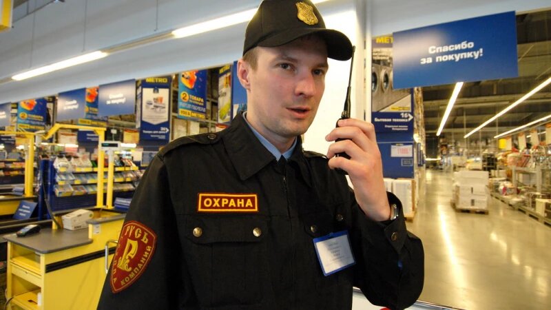     Форма охранников ЧОПа. Анна Зайкова, altapress.ru