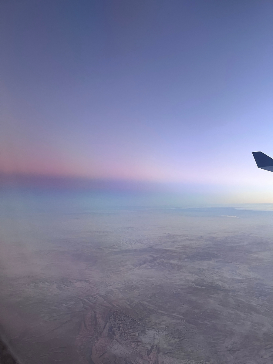 Рассвет где-то над Моноголией