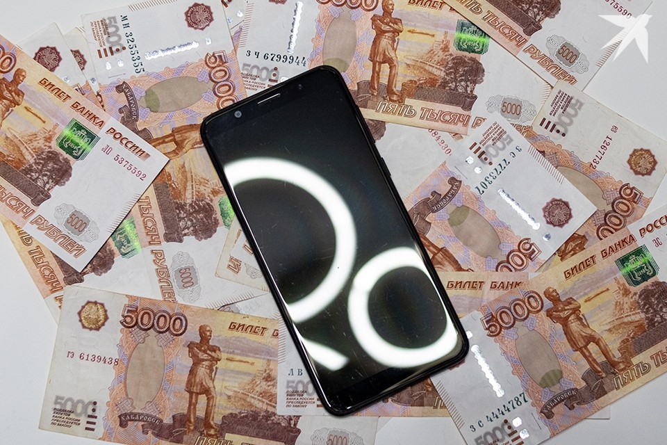    Жительница Мурманска узнала подробности мошеннической схемы с домофонами. Антон ЗАБИРОВ