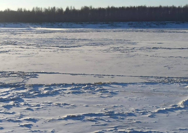    Лед еще не окреп: спасатели предупреждают об опасности