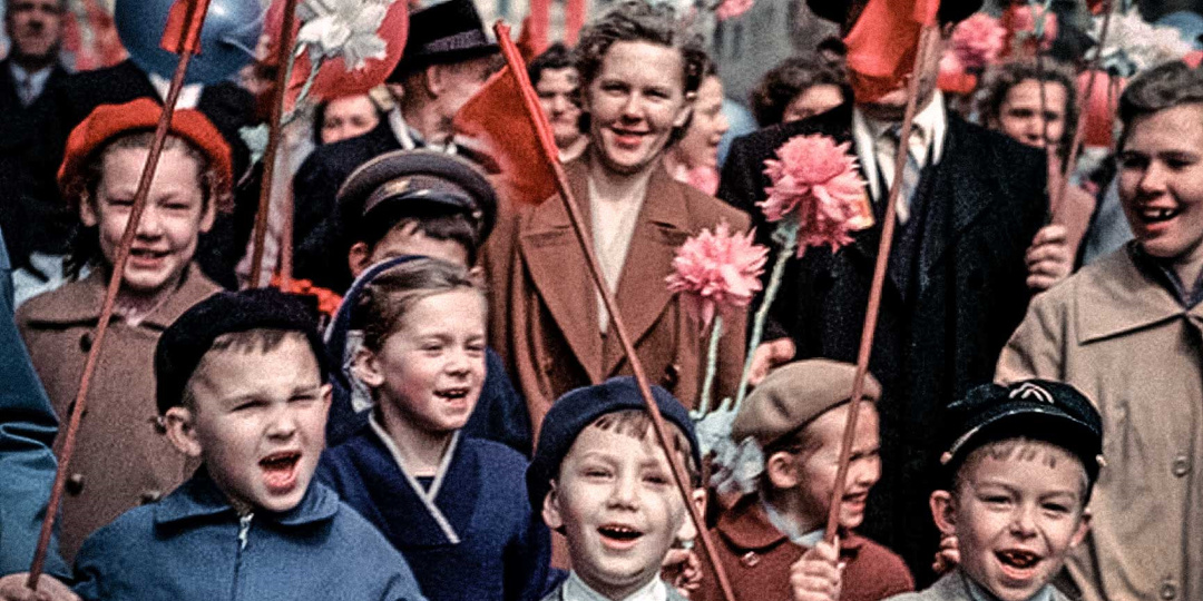 Я так хочу вернуться, назад в двадцатый век, где гордо назывался Советским человек