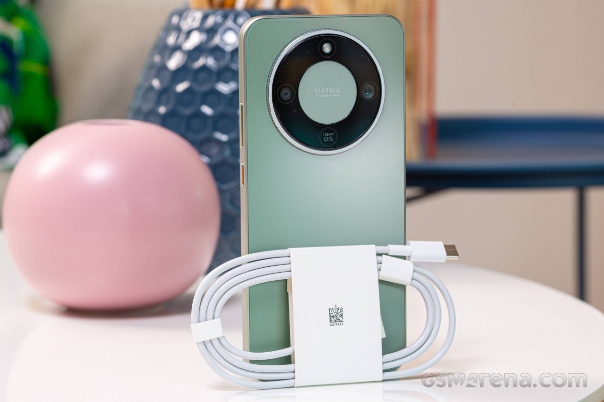    Источник: GSMArena