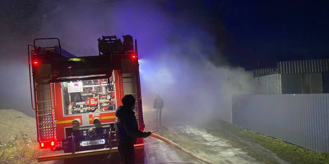 В Соломенном за сутки произошло два пожара: часть района осталась без света