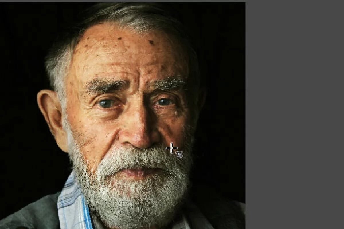    В Ульяновске умер известный фотограф и кинооператор Борис Тельнов