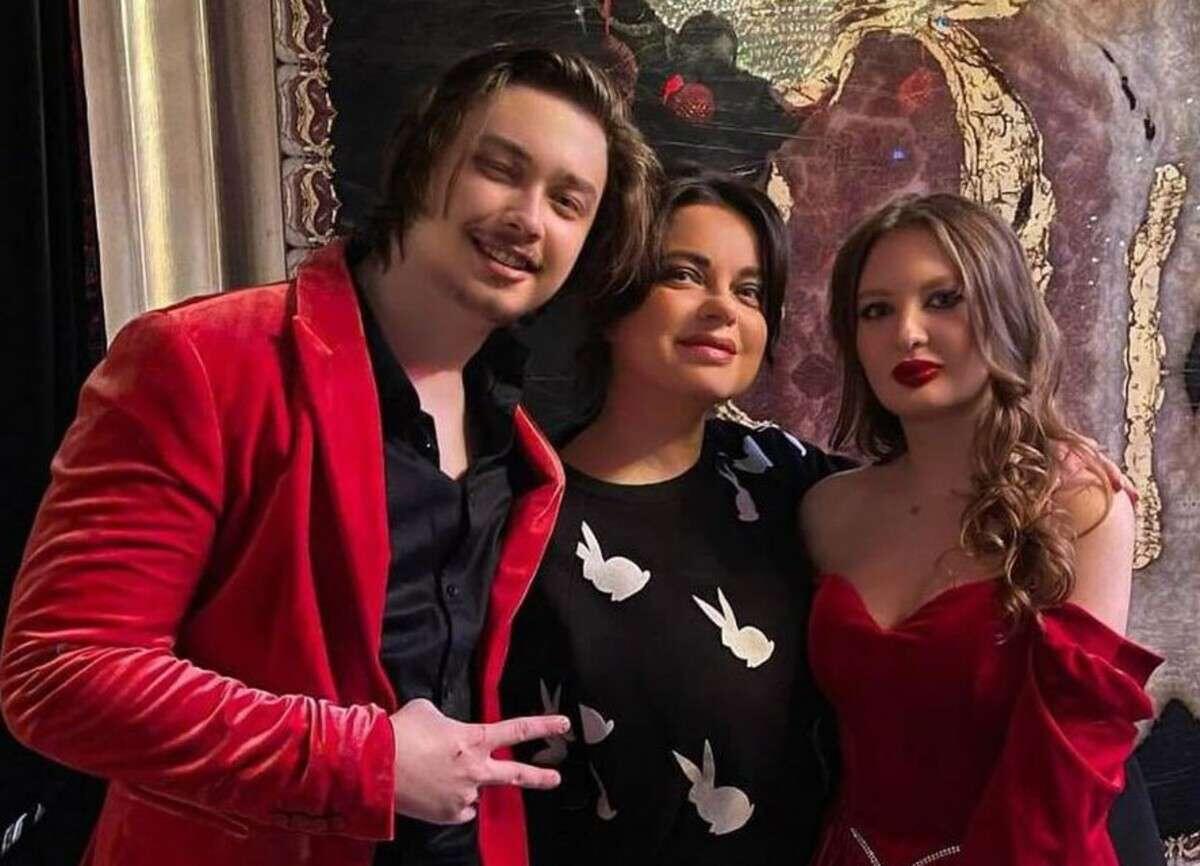 Наташа Королева с сыном и невесткой. Фото: ВокругТВ