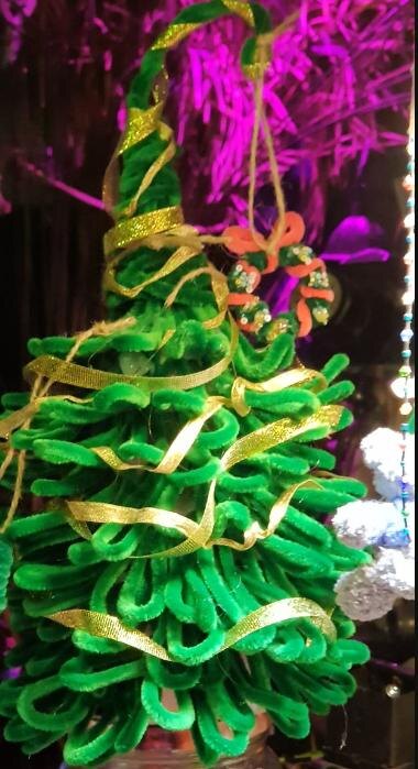 Елка  из синели, работа АртЛАМБ, Москва