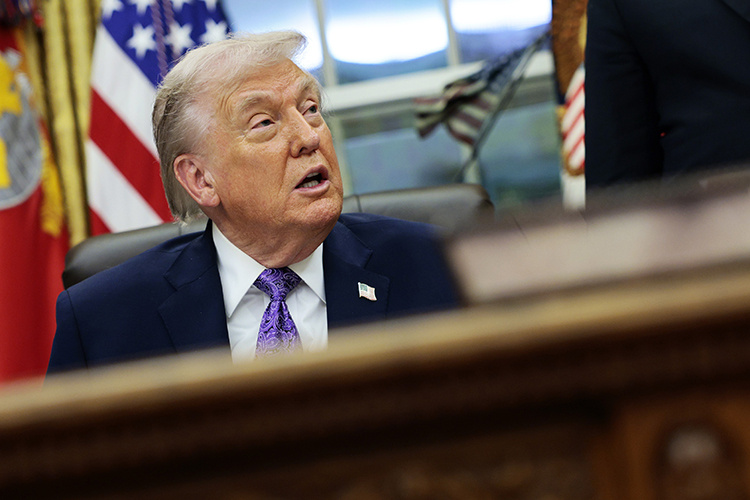    «В моем понимании, ошибкой был прежде всего отказ от «треугольника Киссинджера», который считал, что Америке выгоднее быть ближе к России, чем России — к Китаю».   
Фото: © CNP / Admedia / Consolidated News Photos/ www.globallookpress.com