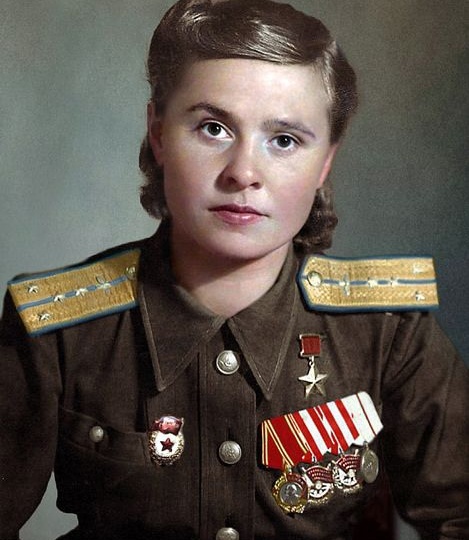 Мария Ивановна Долина: путь лётчицы-героя