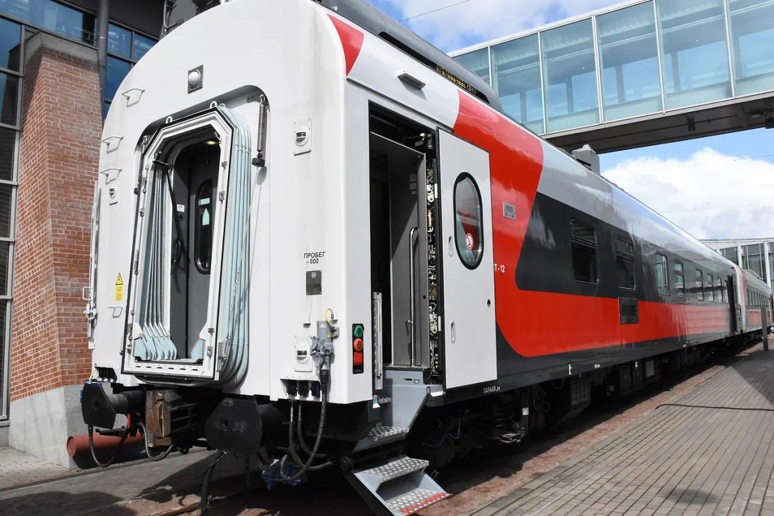 Штабной вагон модели 61-4535 в габарите Т производства ТМХ. Источник: ТМХ