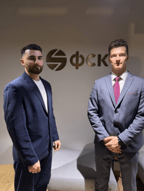 Основатели PRSrus