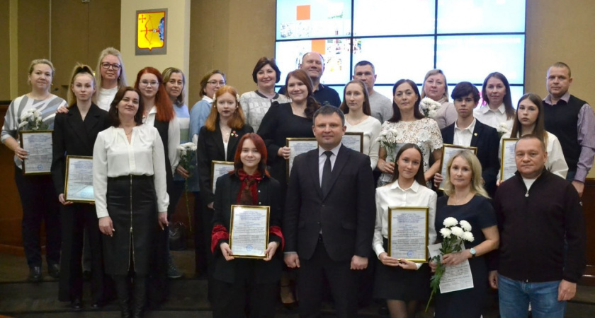    Фото администрации города Кирово-Чепецка