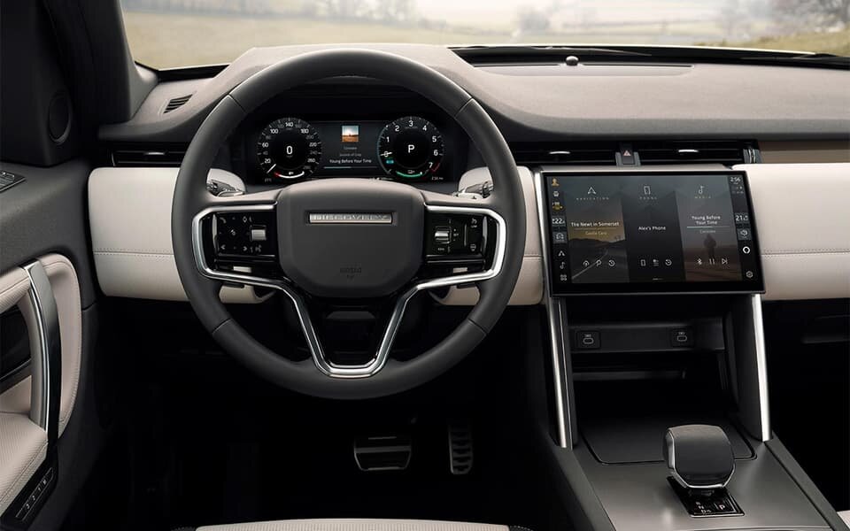 Салон Land Rover Discovery Sport (рестайлинг 2025 года)