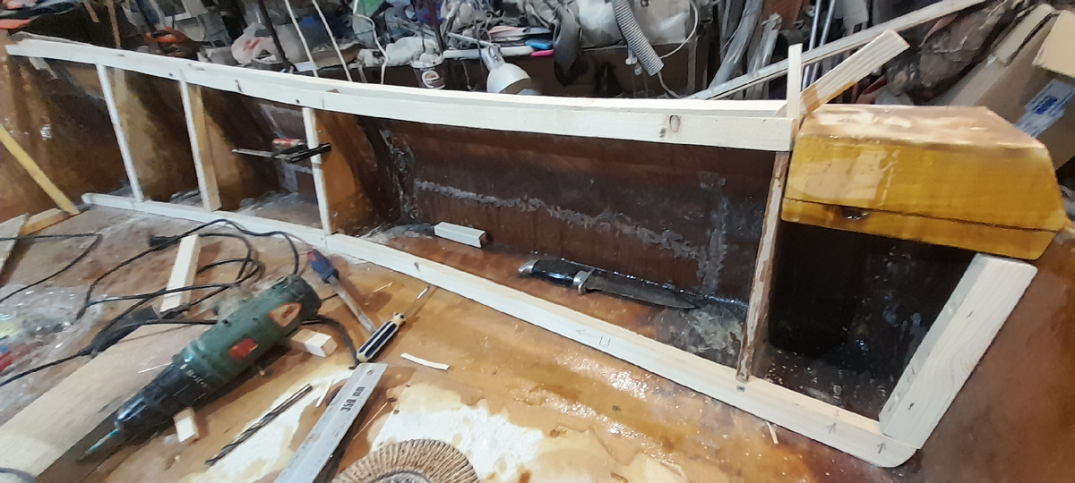 Отсек с ножом станет открытым рундуком