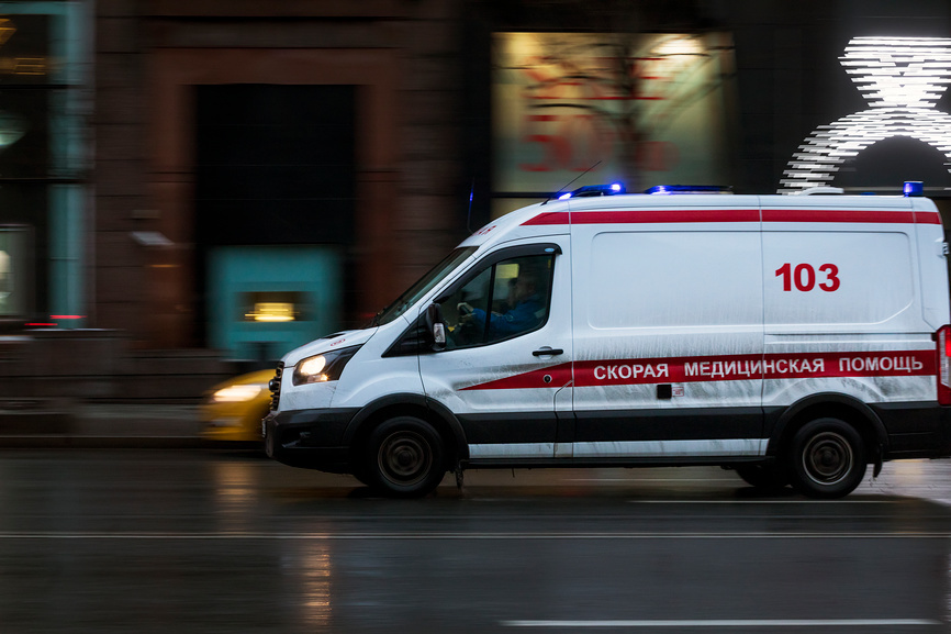 Что делать на светофоре, когда догоняет спецтранспорт – новые разъяснения