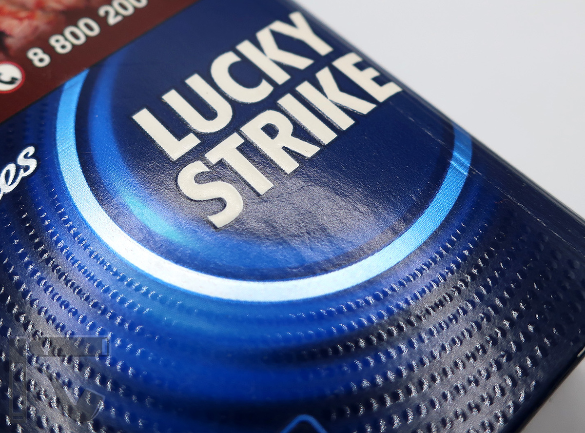 Дубль на сигареты Lucky Strike Compact Blue. Фото: © канал "Уголок Курильщика"