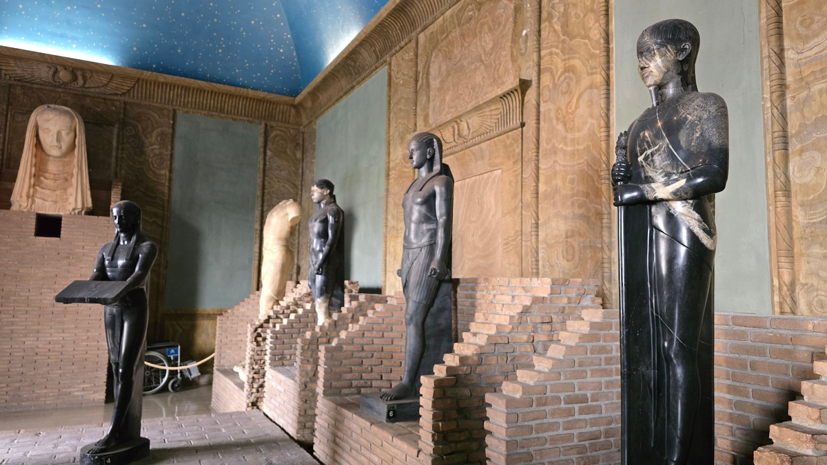 Григорианский Египетский музей