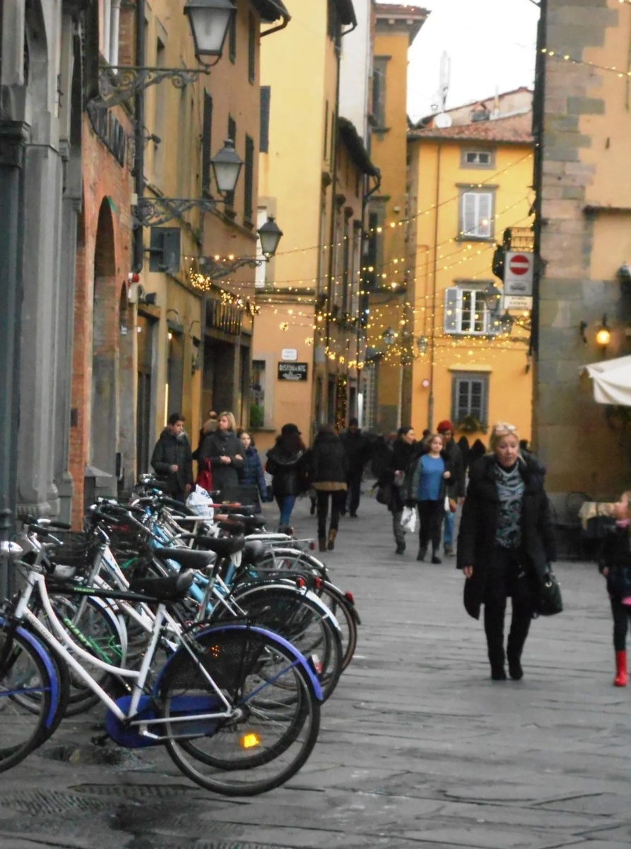 Фото автора. Лукка - любимый город в Тоскане, который нам порекомендовали тосканские друзья