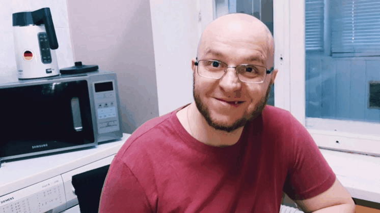 Рома пишет: "Наташа".