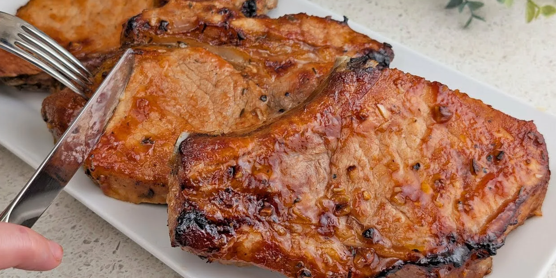Свинина в духовке с аппетитной корочкой: секреты идеального блюда