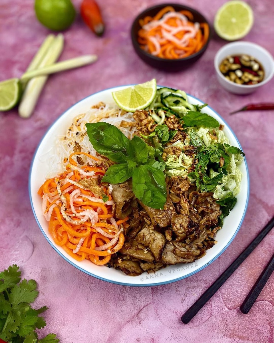 Мой боул по-вьетнамски - веганская вариация Бун бо нам бо