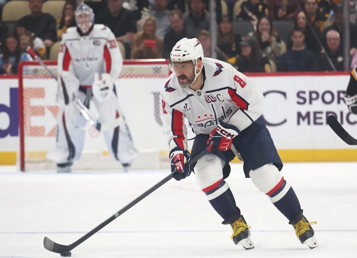     RMNB о решении тренера не выпускать Овечкина при обороне: стратегия приносит значимый эффект