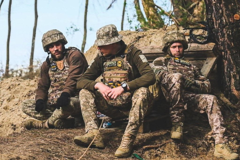    Социальные сети