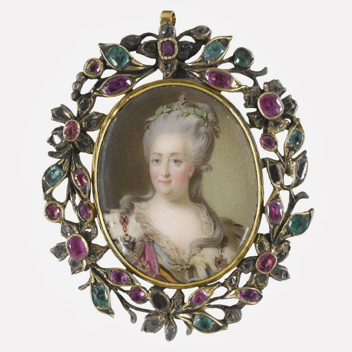 Эмалевая миниатюра с портретом Екатерины Великой