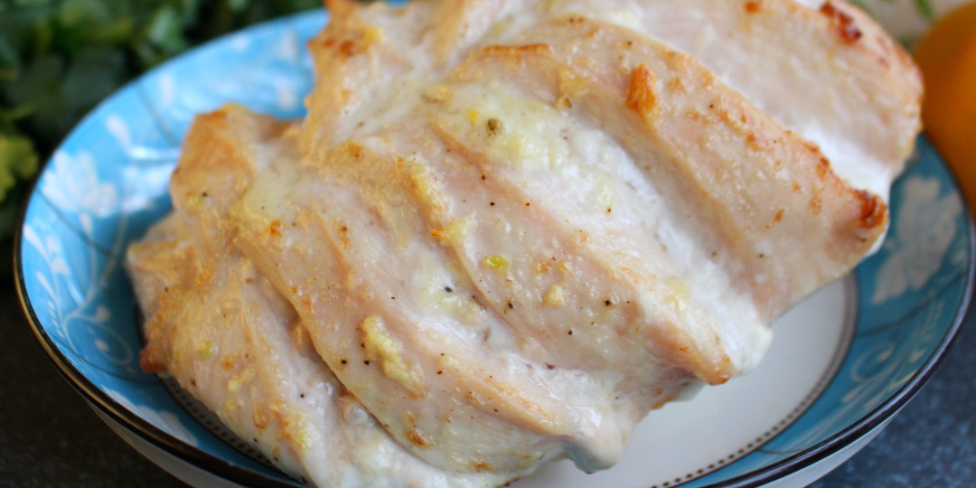 Куриная грудка в духовке