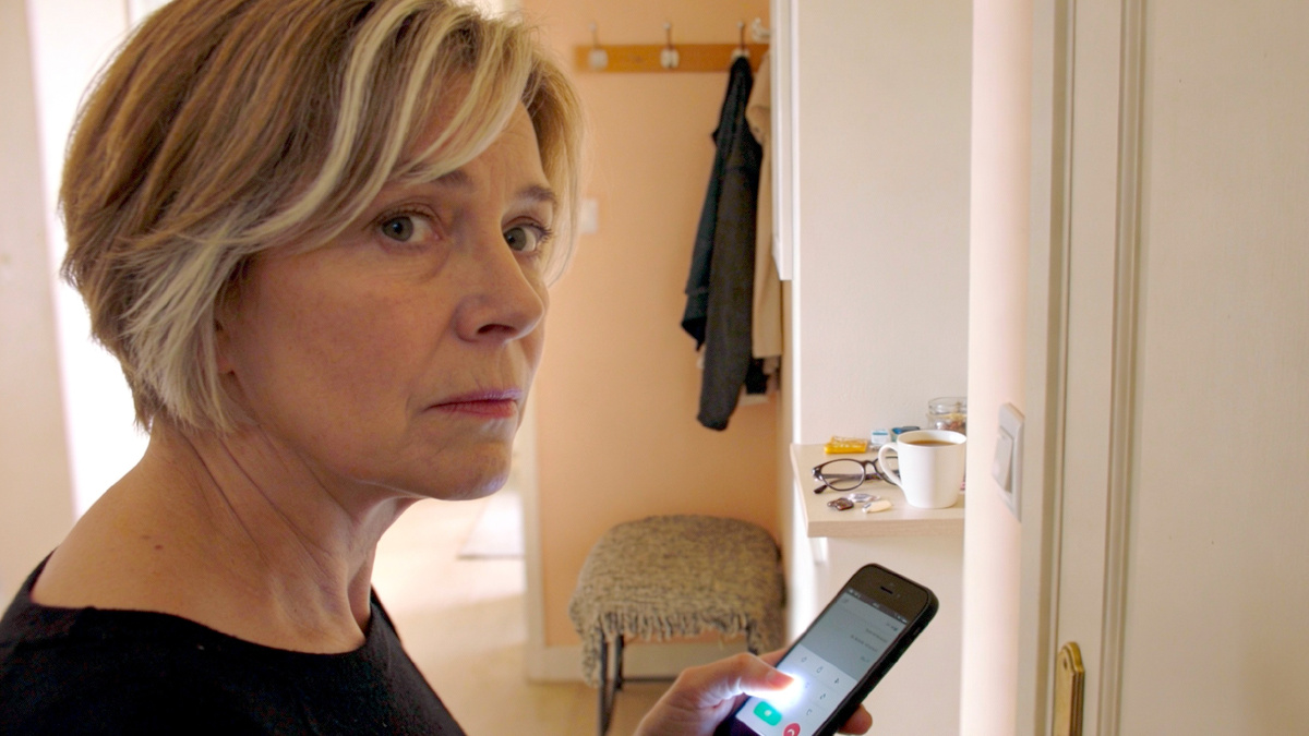 Хватит ждать звонка: инструкция для женщин