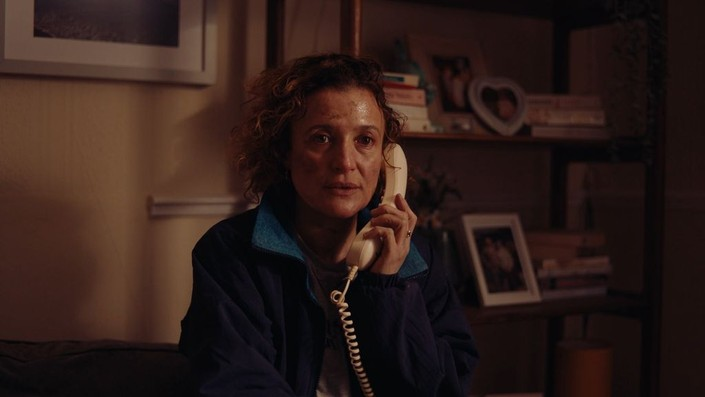 Кадр из фильма «Restless». Режиссер: Jed Hart. Производство: HAUS Pictures, Village Films