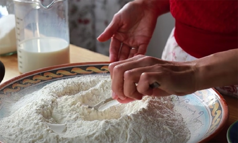 Домашний хлеб на йогурте: секрет хрустящей корочки и нежного мякиша