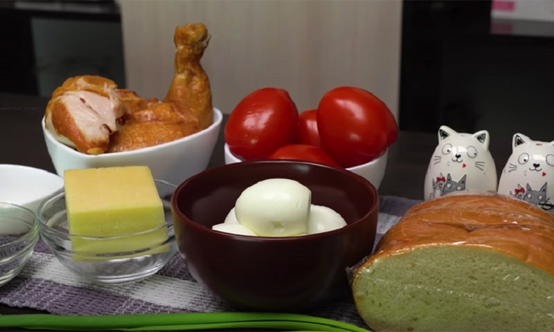 Курица под шубой: салат, который становится звездой любого застолья