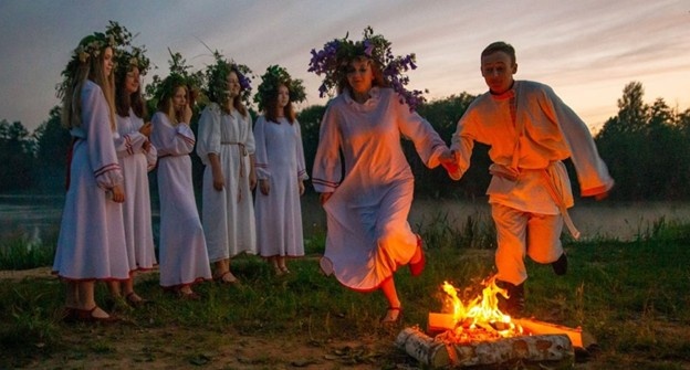 Утро Сварога пробуждает славянскую память и возвращает к корням