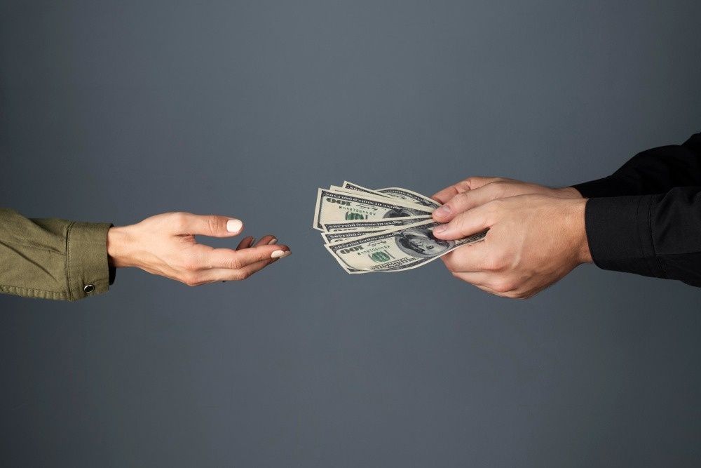 Что мешает спокойно получить фиат
