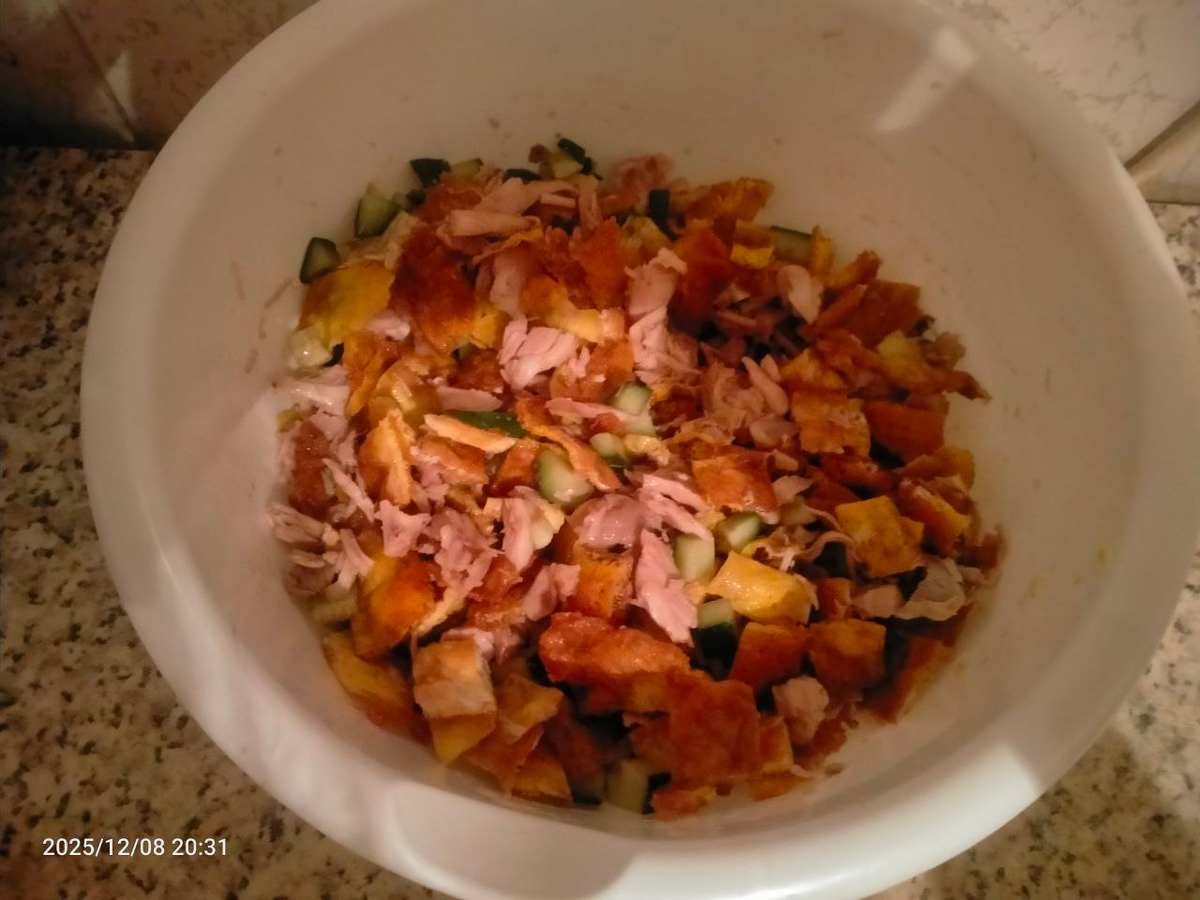 Готовый салат. Фотография автора