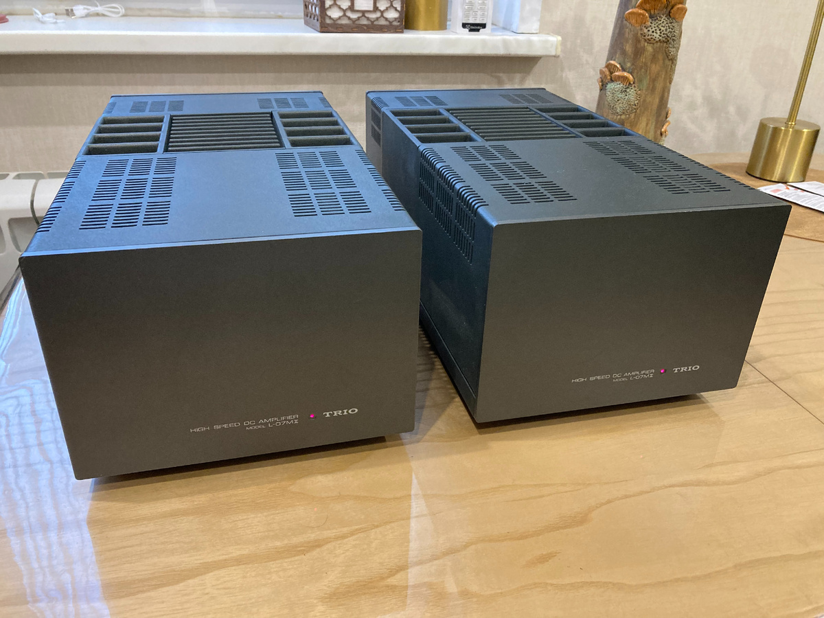 Моноблоки Trio L-07 MII и предусилитель Trio L-07CII