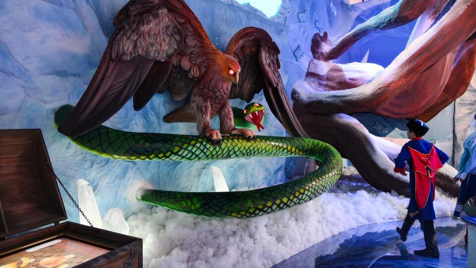     Путешествие по сказке: новая выставка открылась в Национальном центре "Россия" РИА Новости/Григорий Сысоев