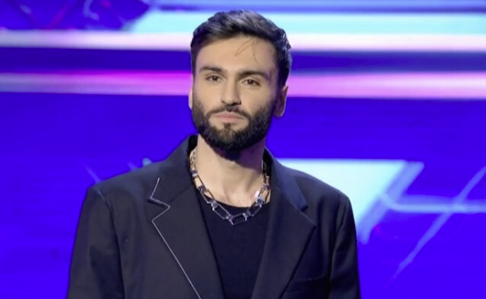 Это Нодар Ревия. 