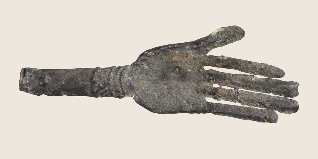 Как появились сувениры?