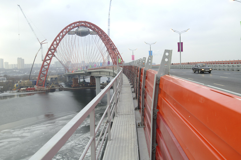    Живописный мост в 2007 году    
Фото: Юрий Машков / ТАСС