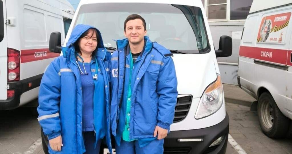 На Дону врачи скорой помощи спасли пациента после двух остановок сердца