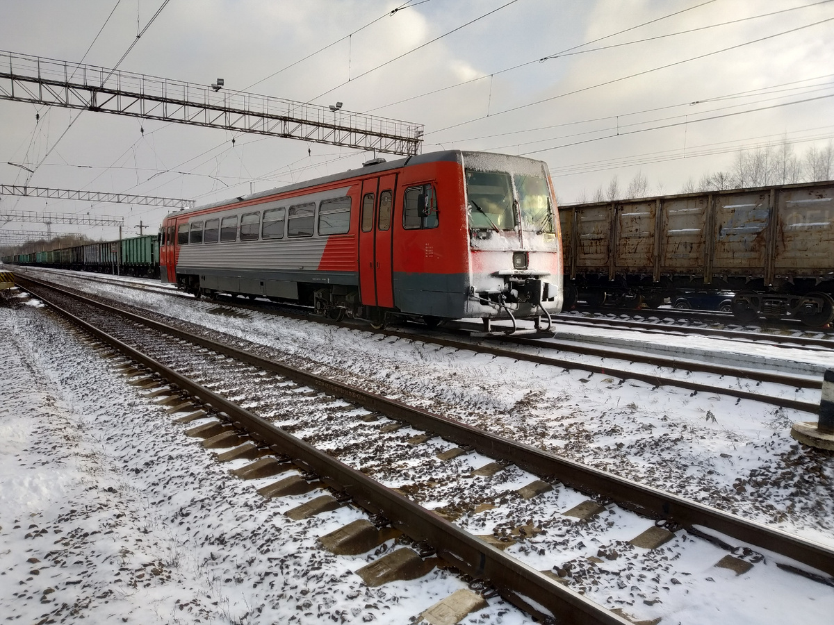 Рельсовый автобус 1-го типа во 2 половине 2025 года, фото автора
