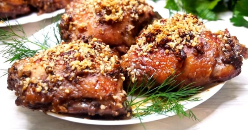 Расскажу как я готовлю курицу по-праздничному, на Новый год и не только... Простая курица превращается в шедевр...