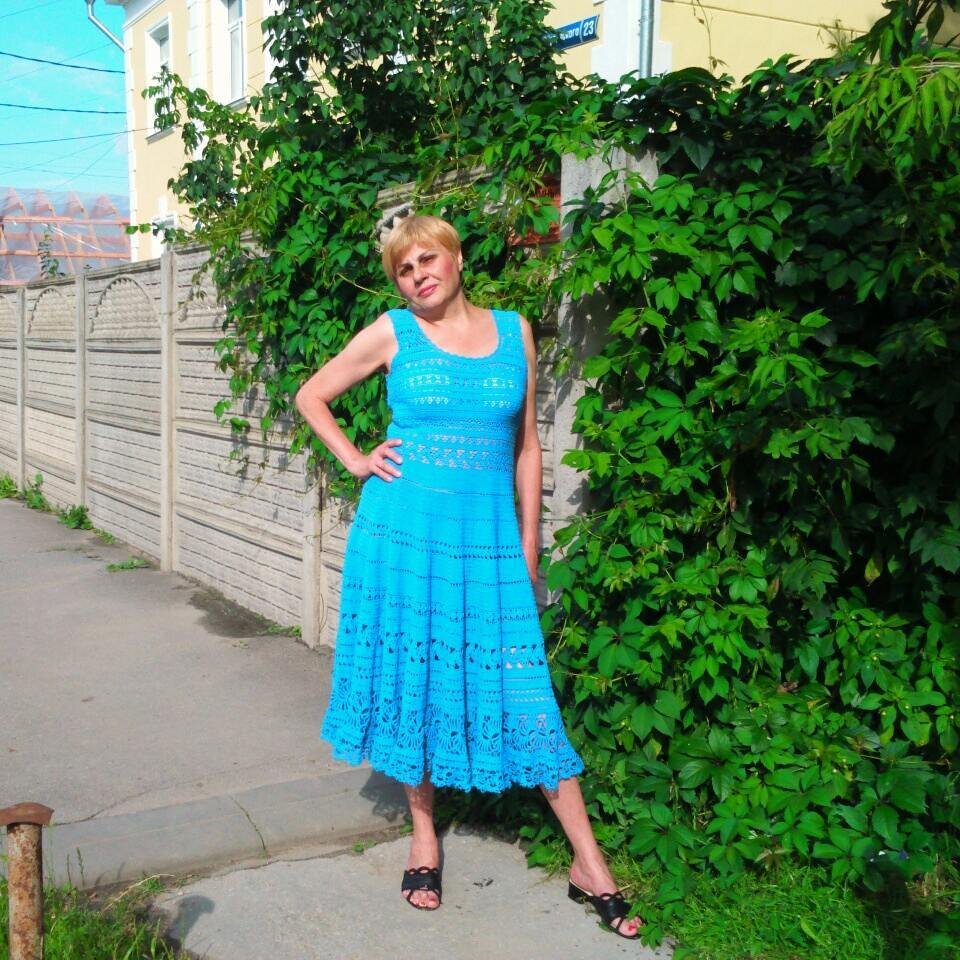 Одно из моих изделий. Обожаю этот цвет 😍